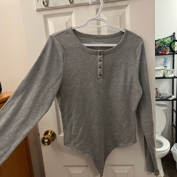 AE Ribbed Bodysuit - Picture 2 of 3